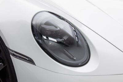 Porsche 911 Carrera 4 GTS de 2025