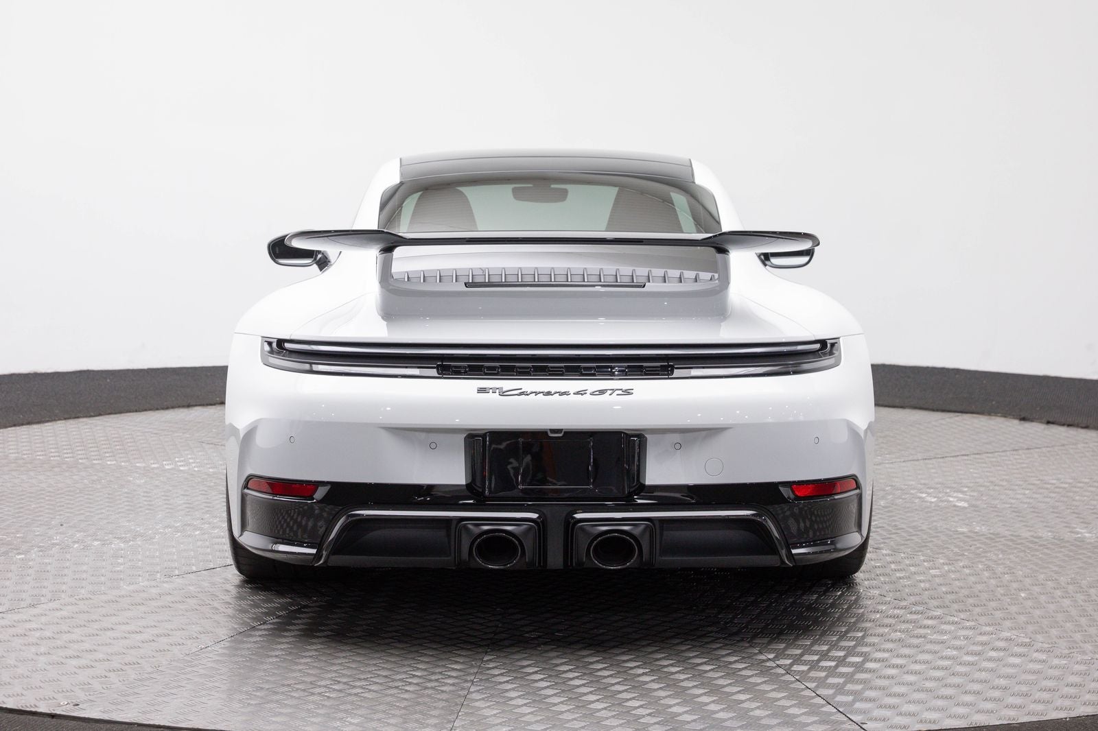 Porsche 911 Carrera 4 GTS de 2025