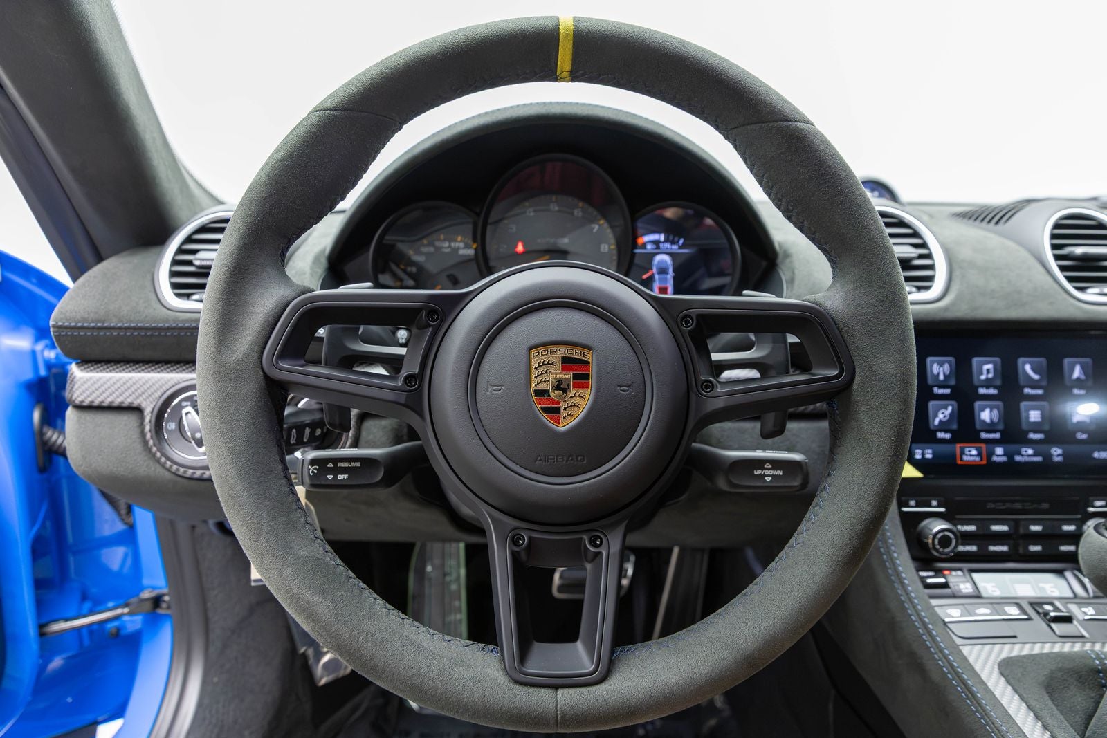 Porsche 718 Cayman GT4 RS 2025