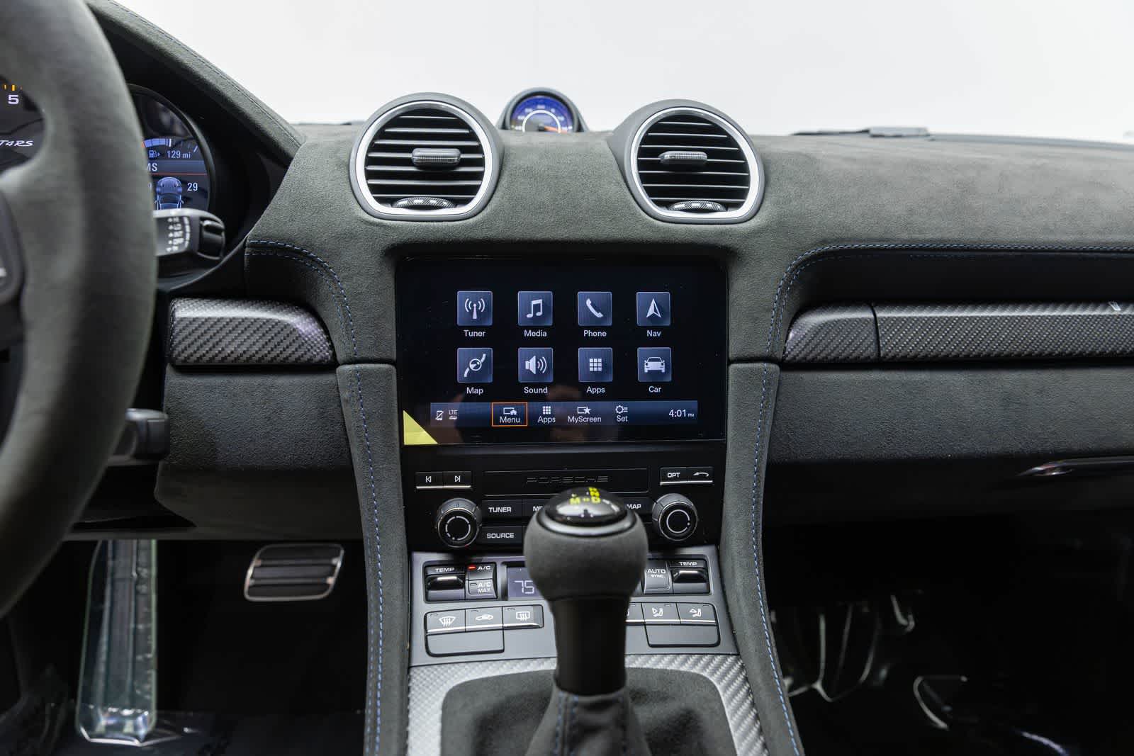 Porsche 718 Cayman GT4 RS 2025