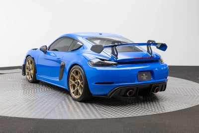Porsche 718 Cayman GT4 RS 2025