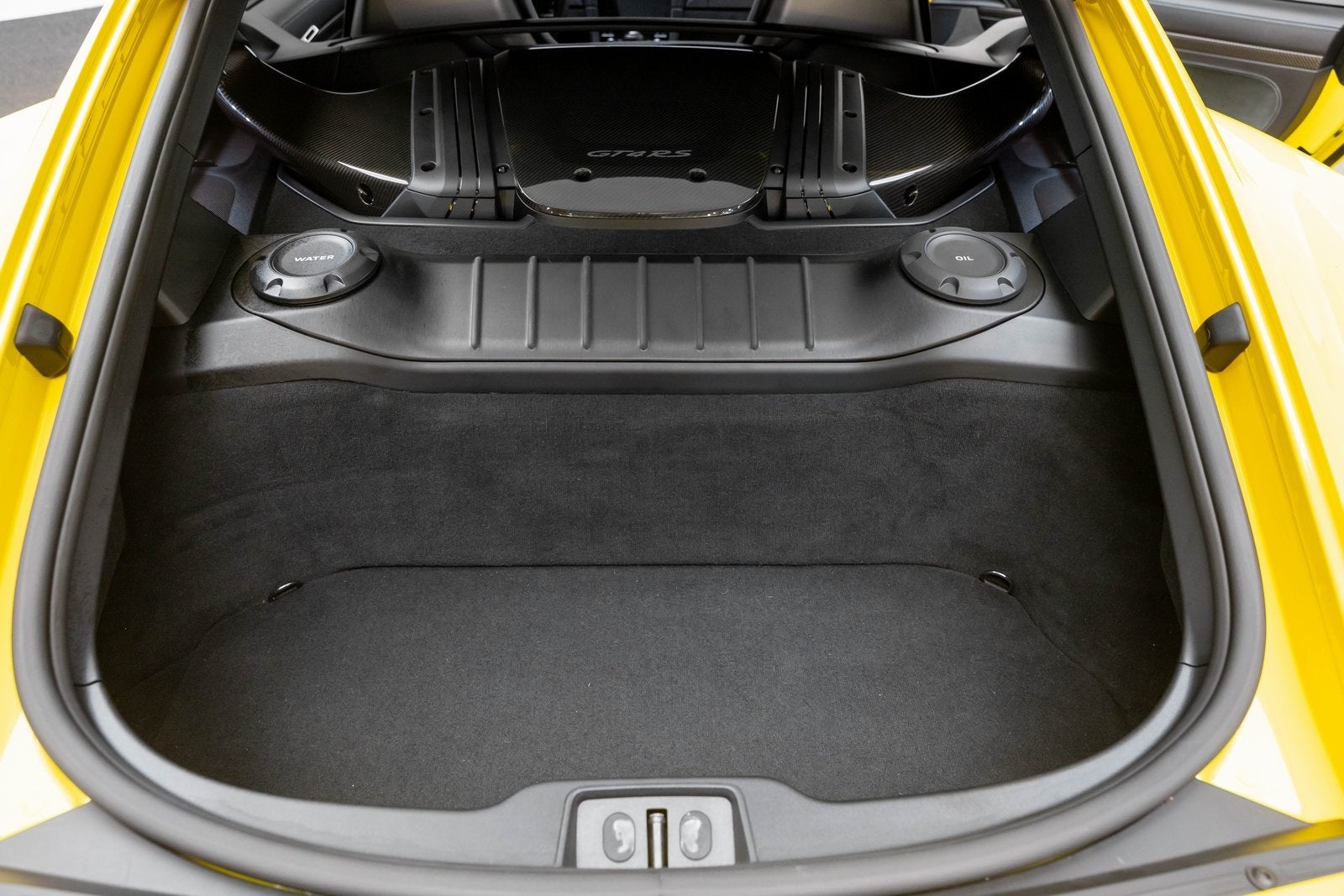 2024 Porsche 718 Cayman GT4 RS