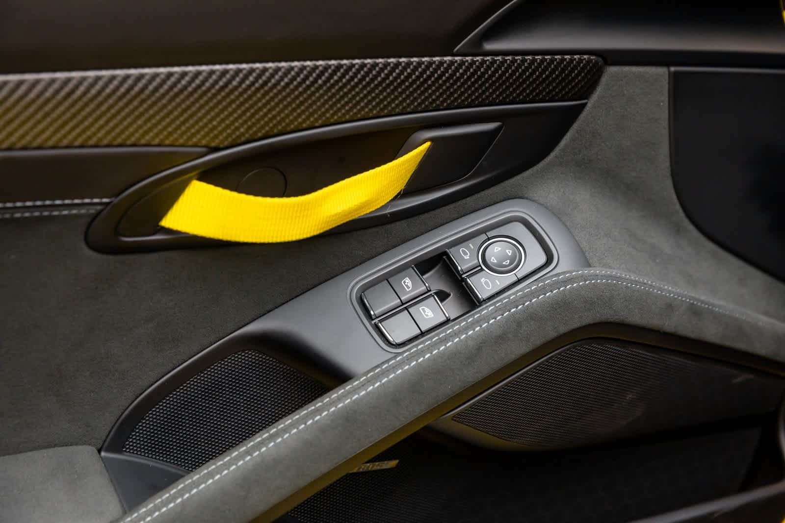 2024 Porsche 718 Cayman GT4 RS