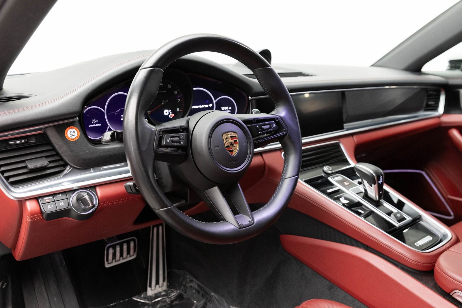 Porsche Panamera 4 2023