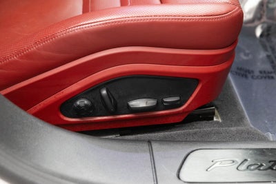 Porsche Panamera 4 2023