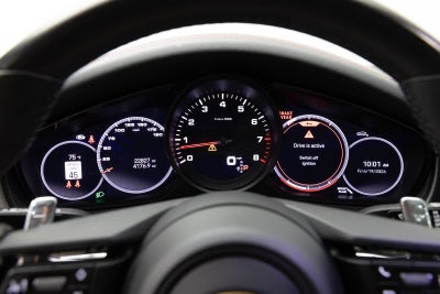 Porsche Panamera 4 2023