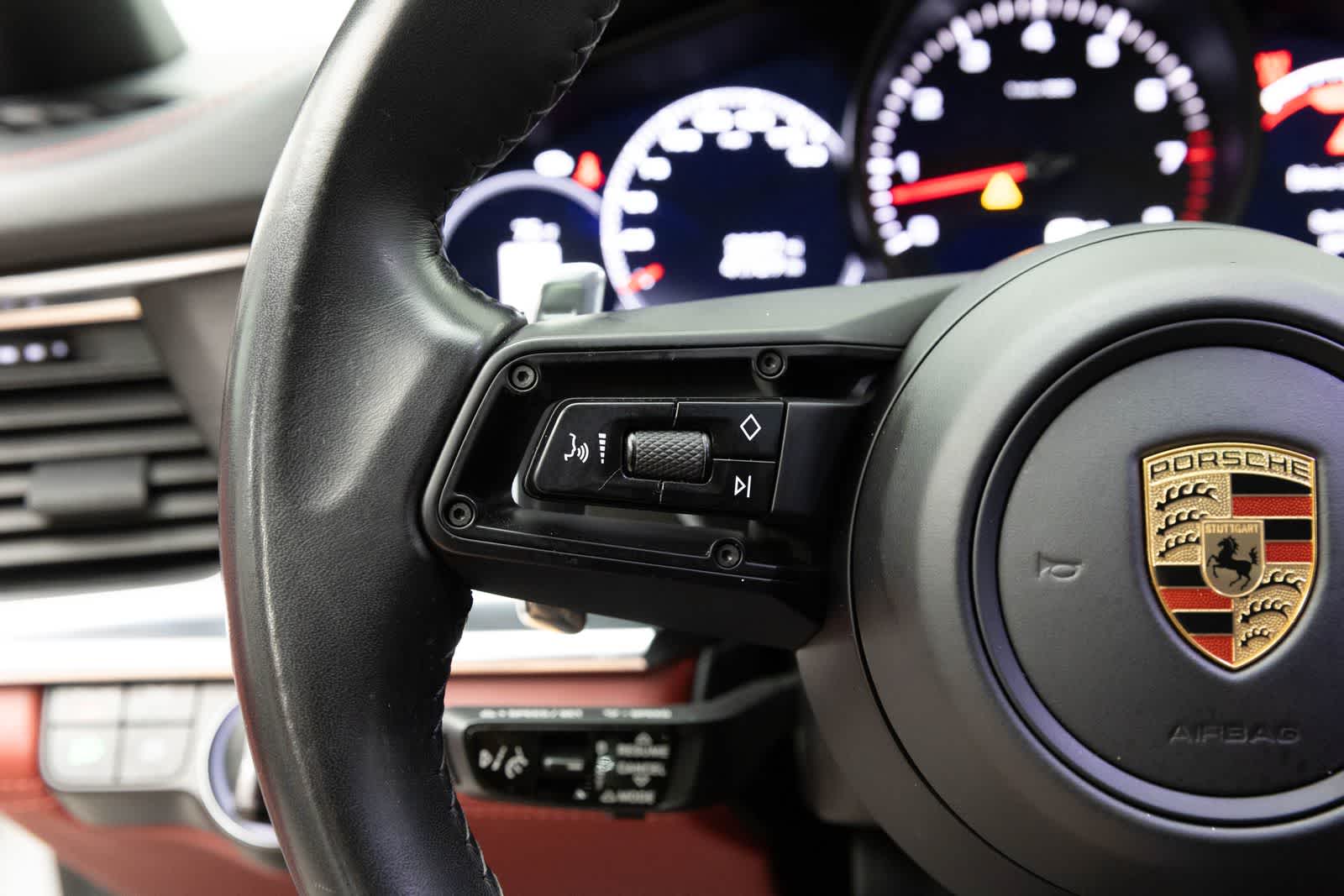 Porsche Panamera 4 2023