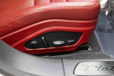 Porsche Panamera 4 2023