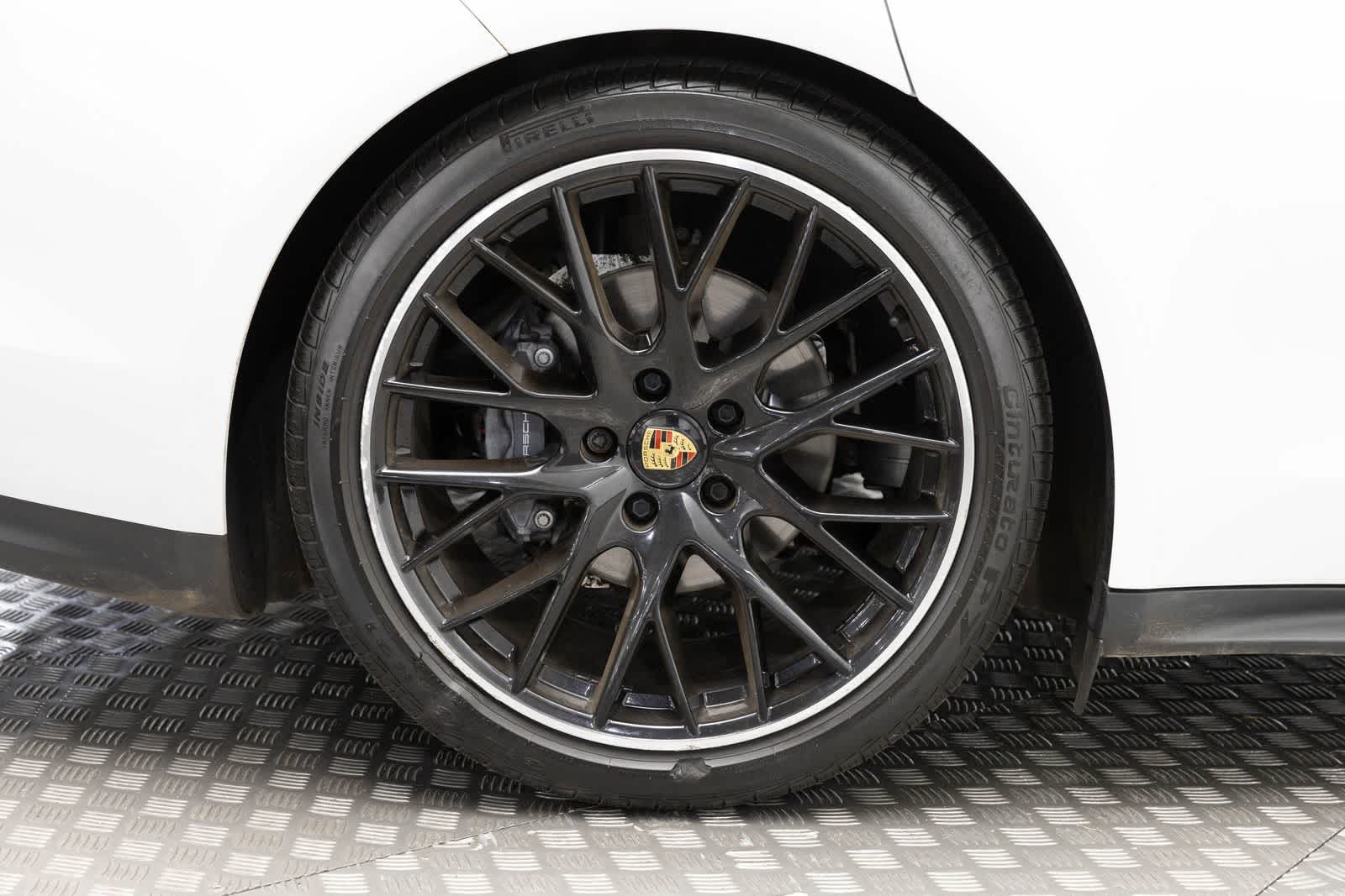 Porsche Panamera 4 2023