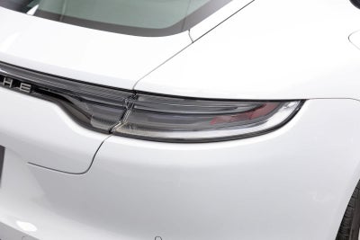 Porsche Panamera 4 2023