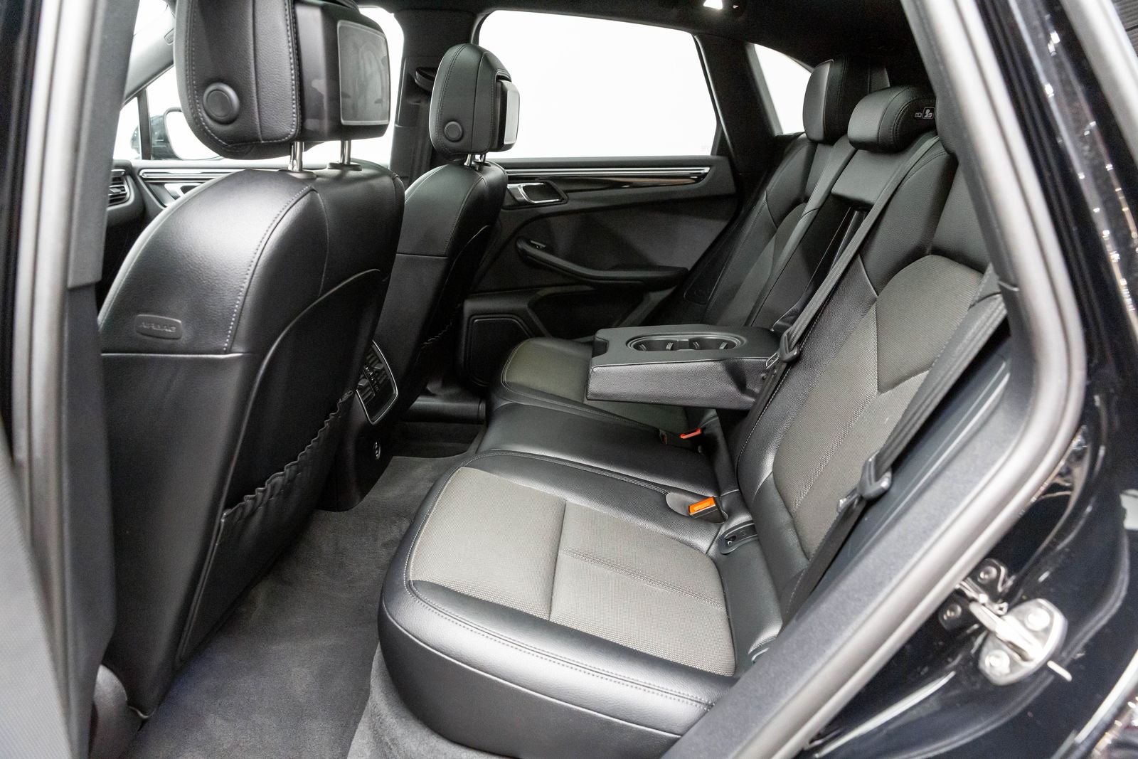 Porsche Macan AWD 2022