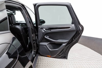 Porsche Macan AWD 2022