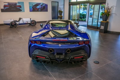 2022 Ferrari SF90 Spider Descapotable