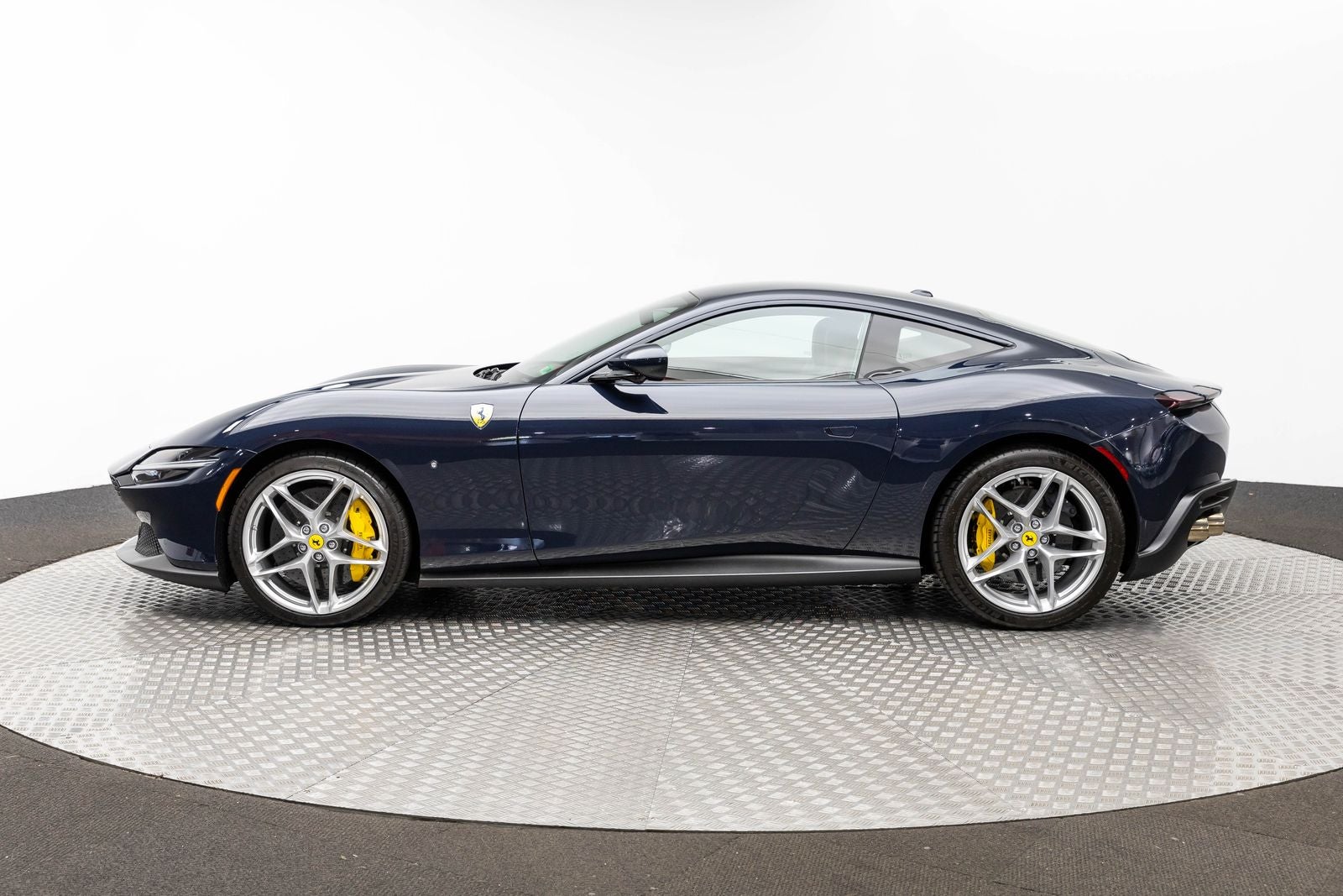 Ferrari Roma Coupé 2021