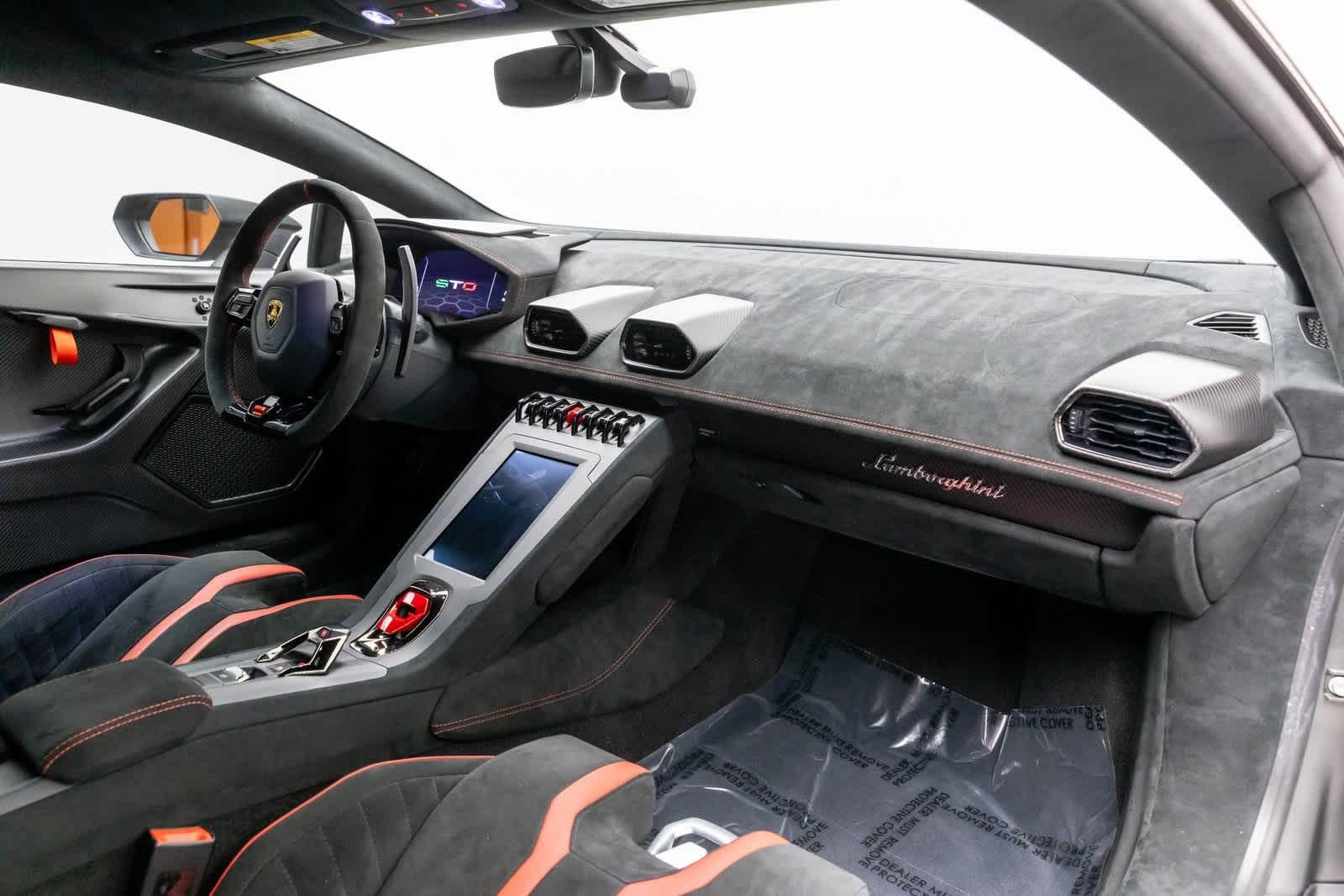 Lamborghini Huracán STO Coupé 2022