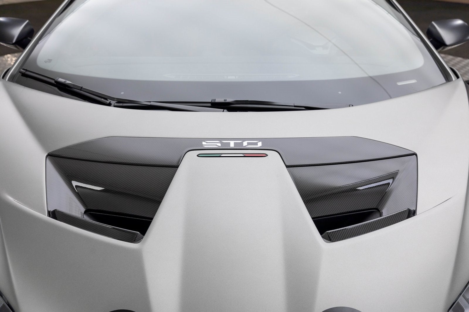 Lamborghini Huracán STO Coupé 2022