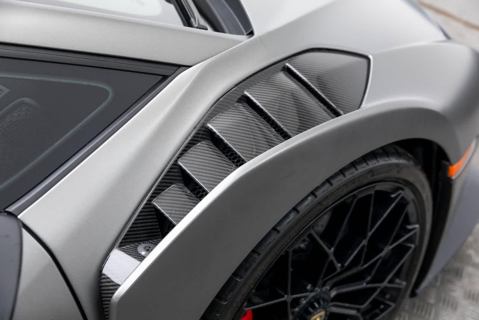 Lamborghini Huracán STO Coupé 2022