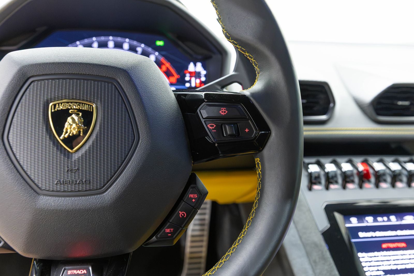Lamborghini Huracán Tecnica Coupé 2023