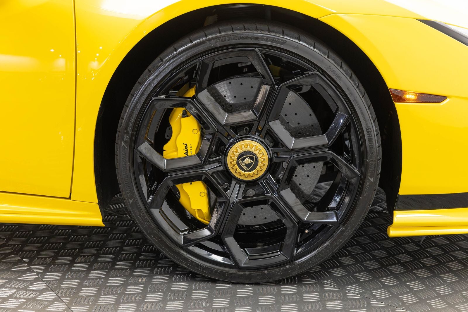 Lamborghini Huracán Tecnica Coupé 2023