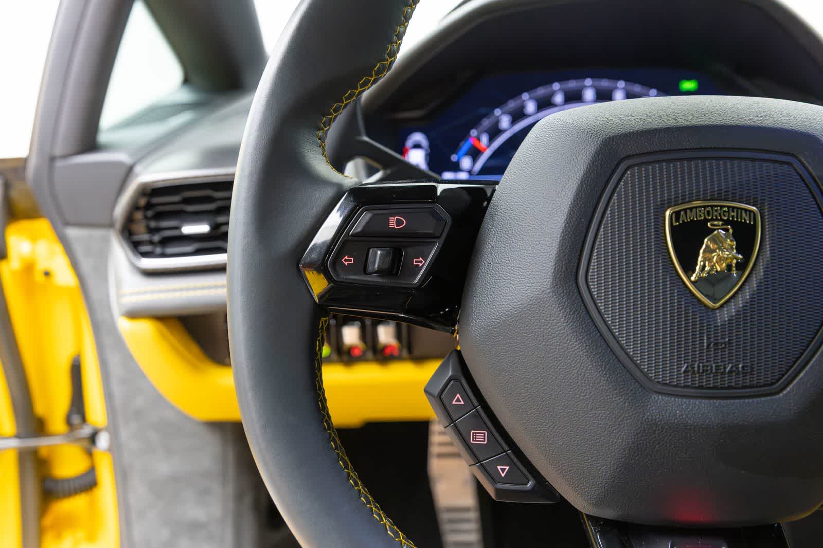 Lamborghini Huracán Tecnica Coupé 2023