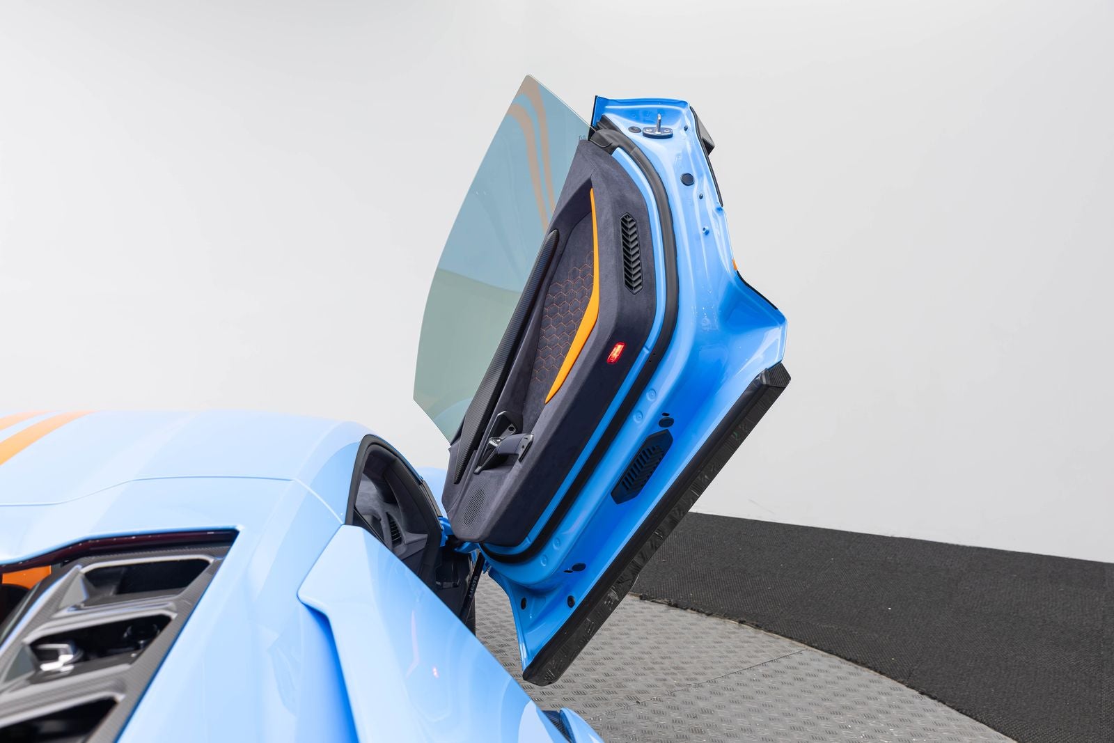 2024 Lamborghini Revuelto Coupé