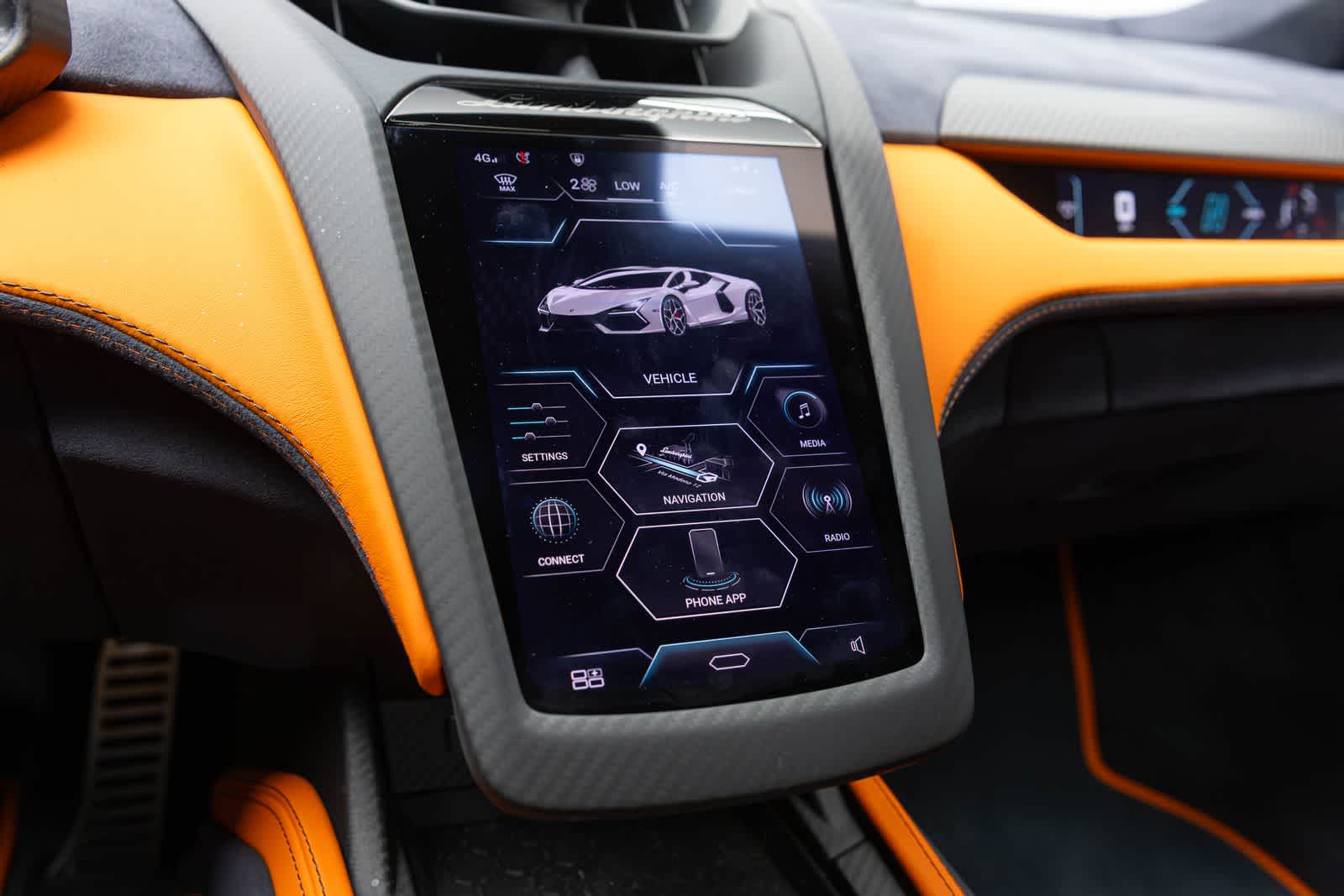 2024 Lamborghini Revuelto Coupé