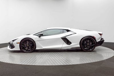 2024 Lamborghini Revuelto Coupé