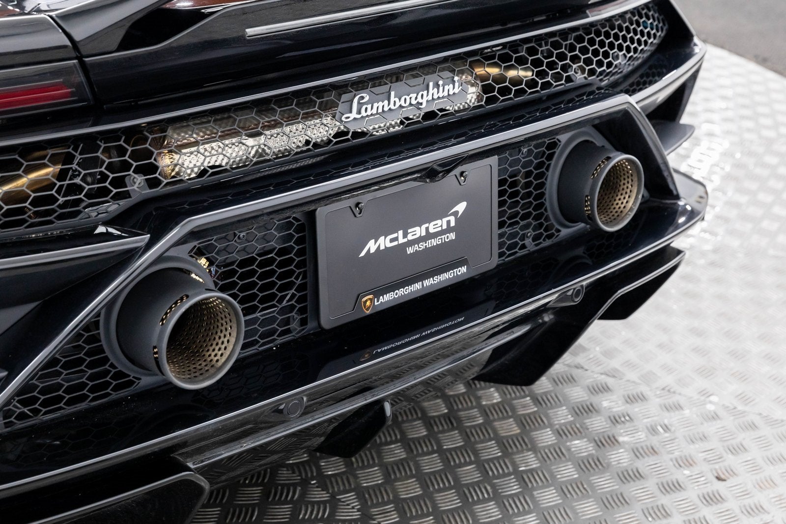 2022 Lamborghini Huracan EVO Coupe RWD