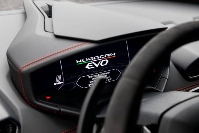 2022 Lamborghini Huracan EVO Coupe RWD