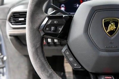 Lamborghini Huracán Sterrato Coupé 2024