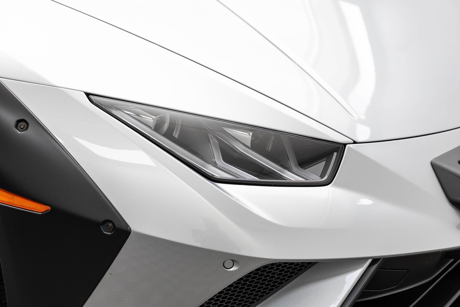 Lamborghini Huracán Sterrato Coupé 2024