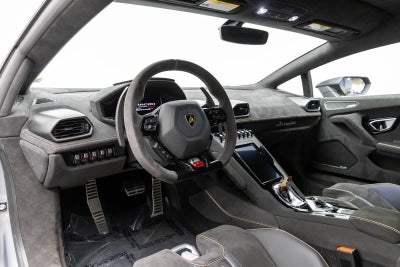 Lamborghini Huracán Sterrato Coupé 2024