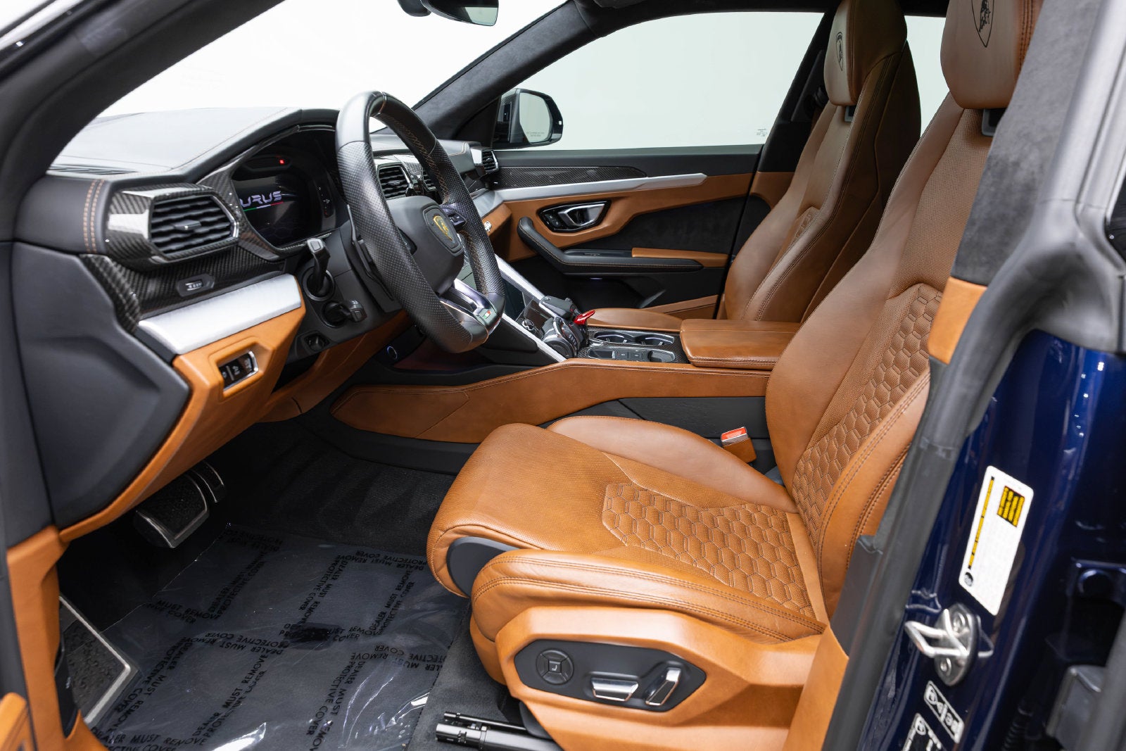Lamborghini Urus AWD 2021