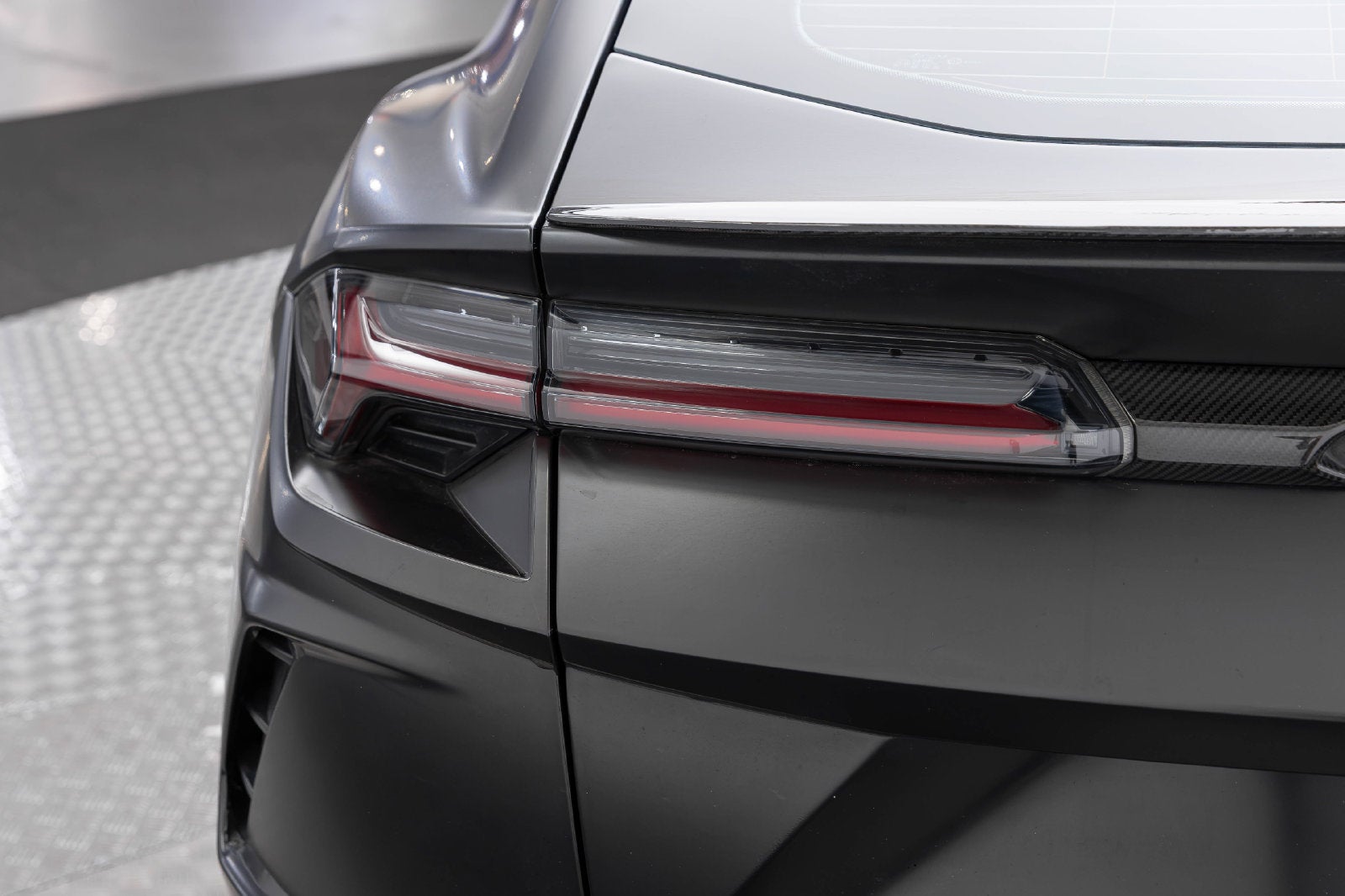 Lamborghini Urus AWD 2021