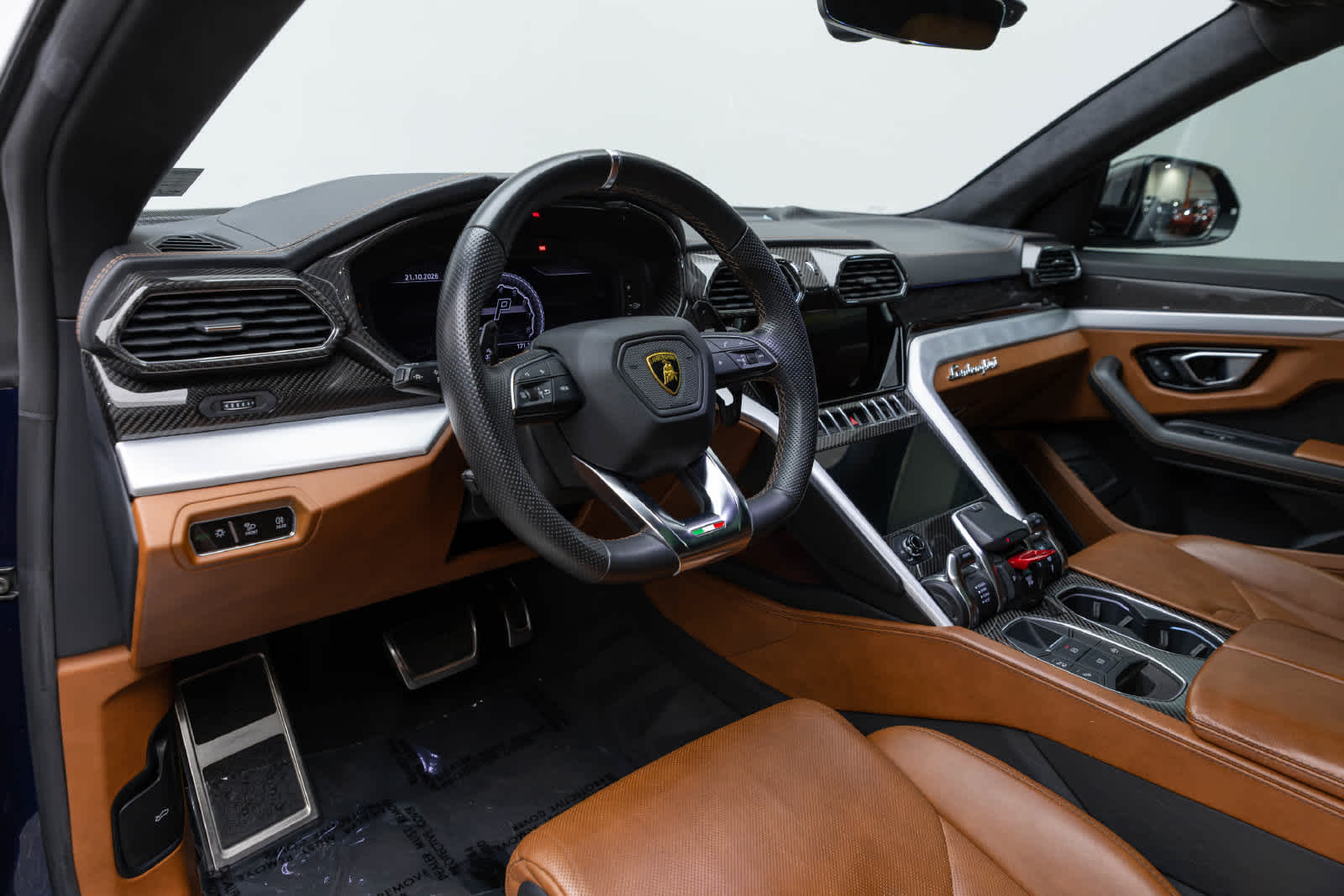 Lamborghini Urus AWD 2021