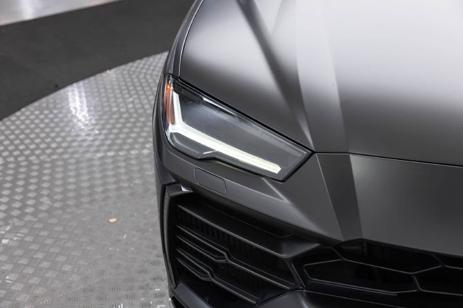 Lamborghini Urus AWD 2021