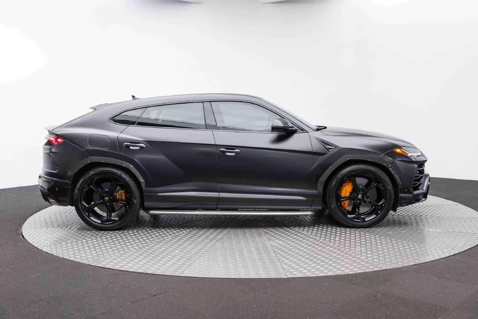 Lamborghini Urus AWD 2021
