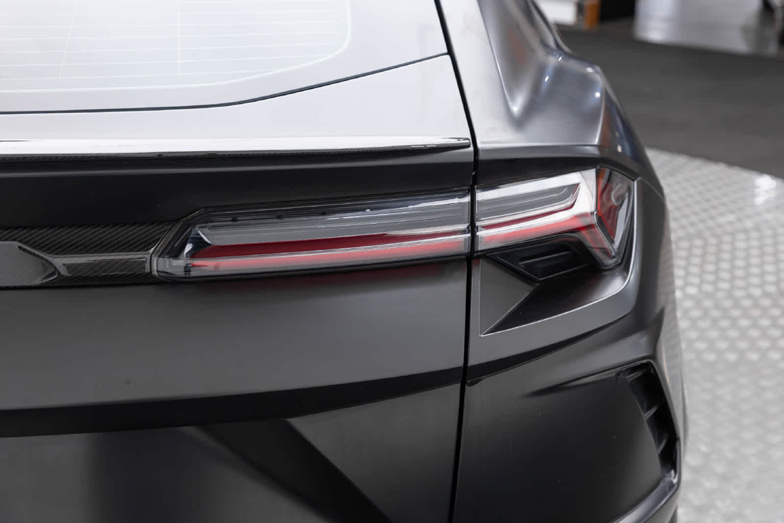 Lamborghini Urus AWD 2021