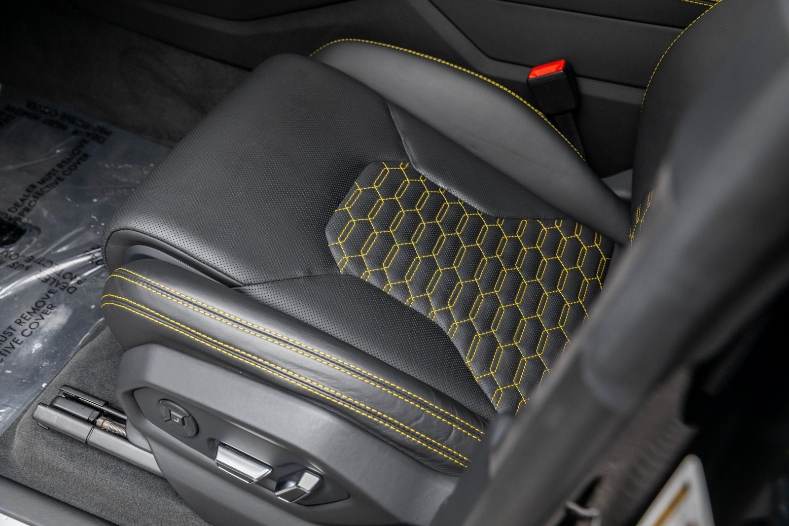 2022 Lamborghini Urus AWD