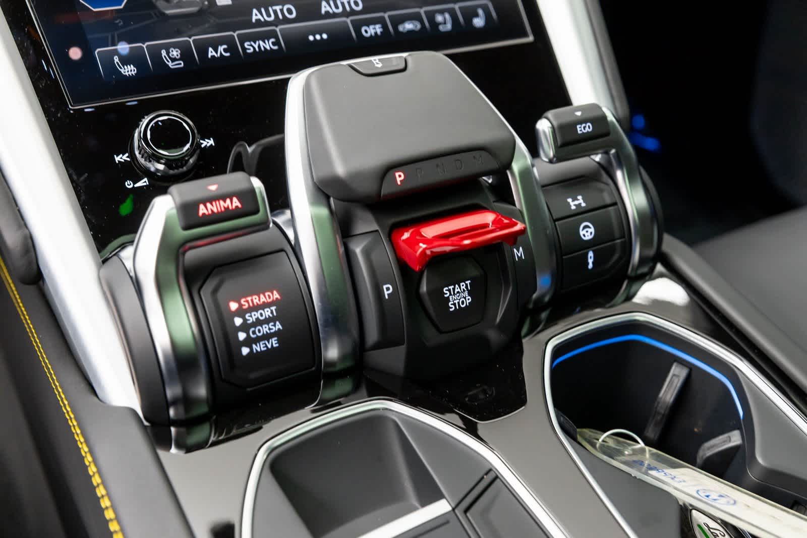 2022 Lamborghini Urus AWD