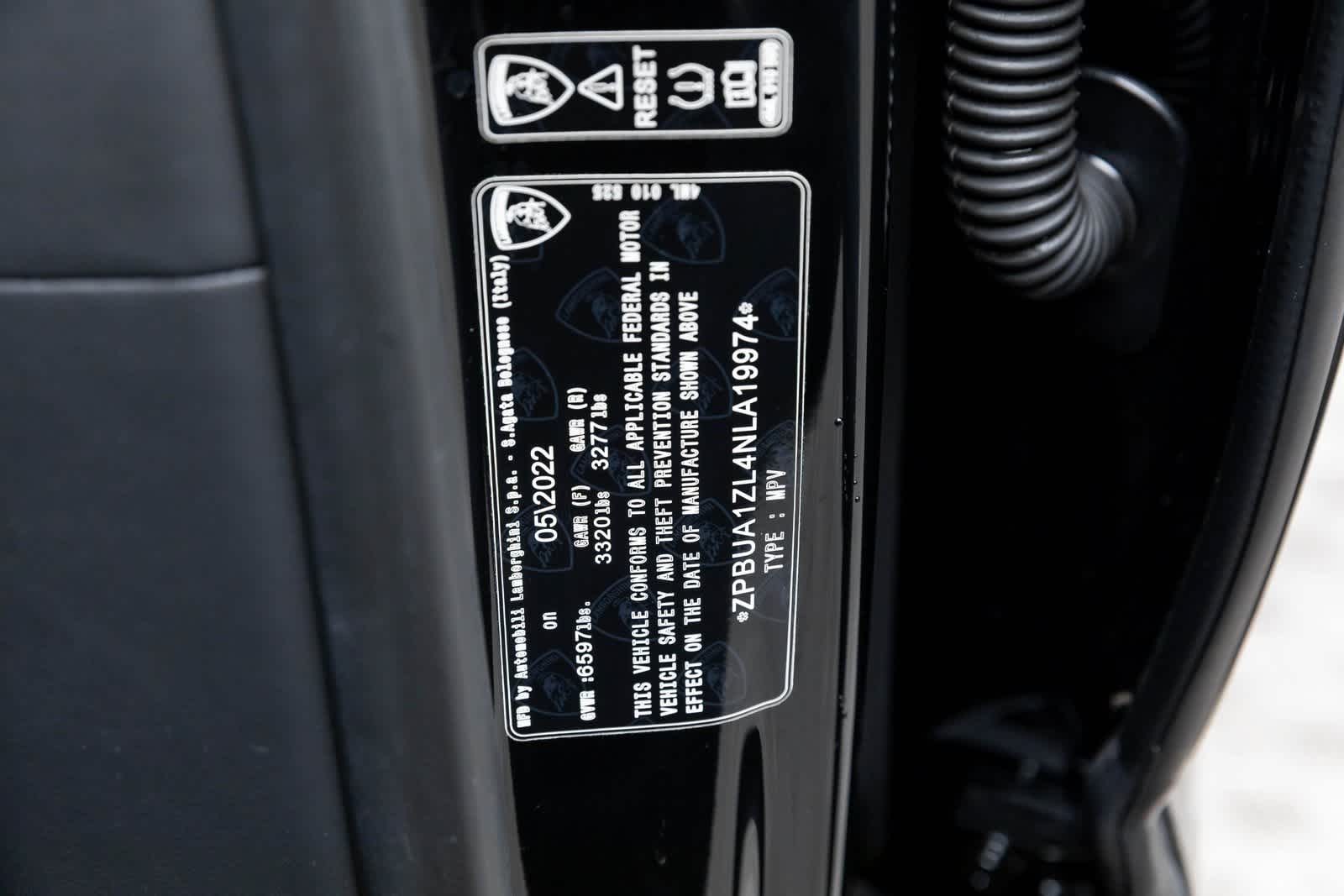 2022 Lamborghini Urus AWD