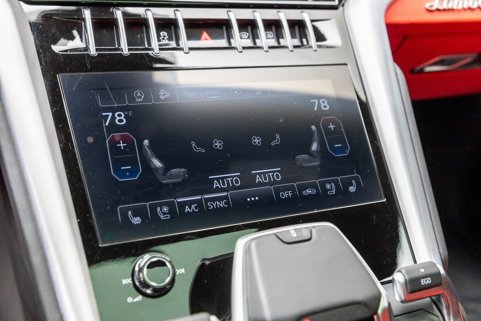 2022 Lamborghini Urus AWD