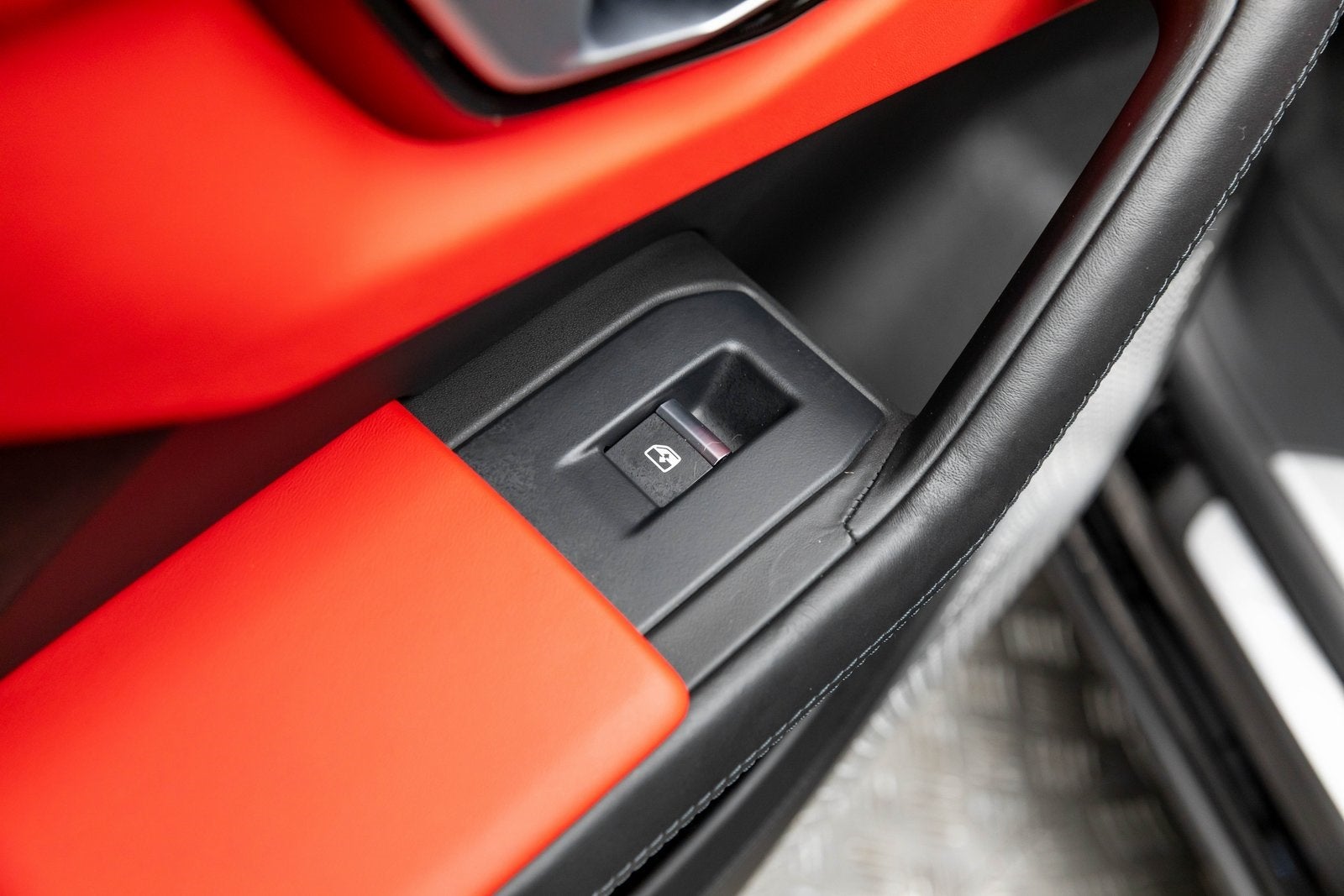 2022 Lamborghini Urus AWD