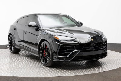 2022 Lamborghini Urus AWD