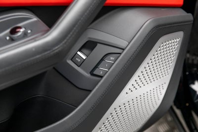 2022 Lamborghini Urus AWD