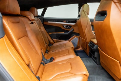 2022 Lamborghini Urus AWD