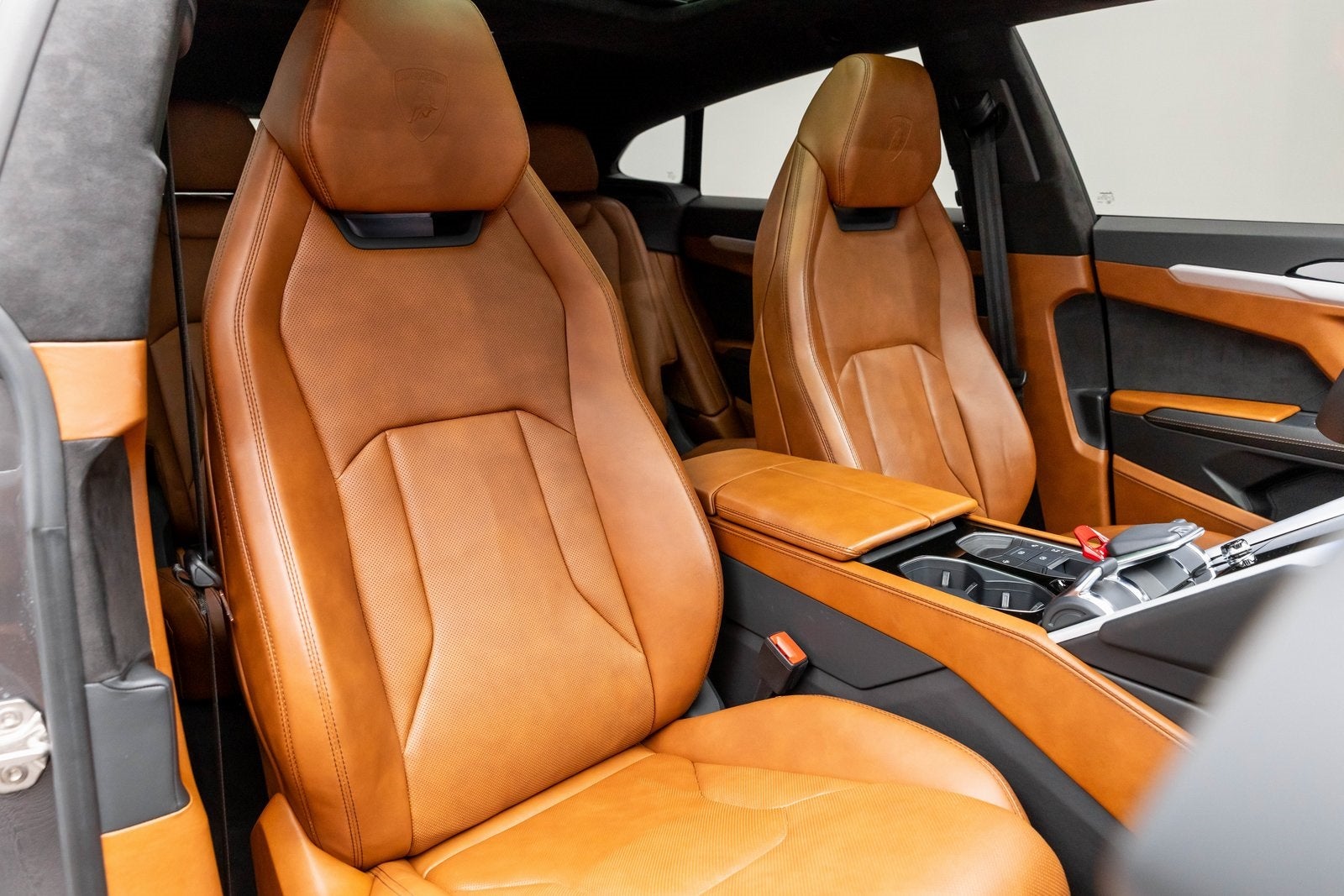 2022 Lamborghini Urus AWD