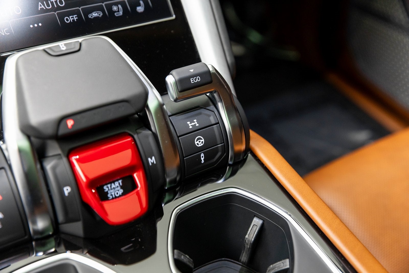 2022 Lamborghini Urus AWD