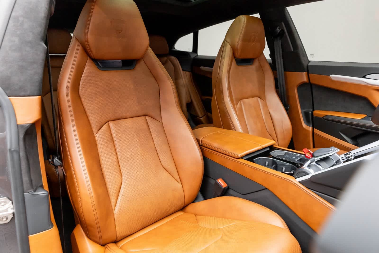 2022 Lamborghini Urus AWD