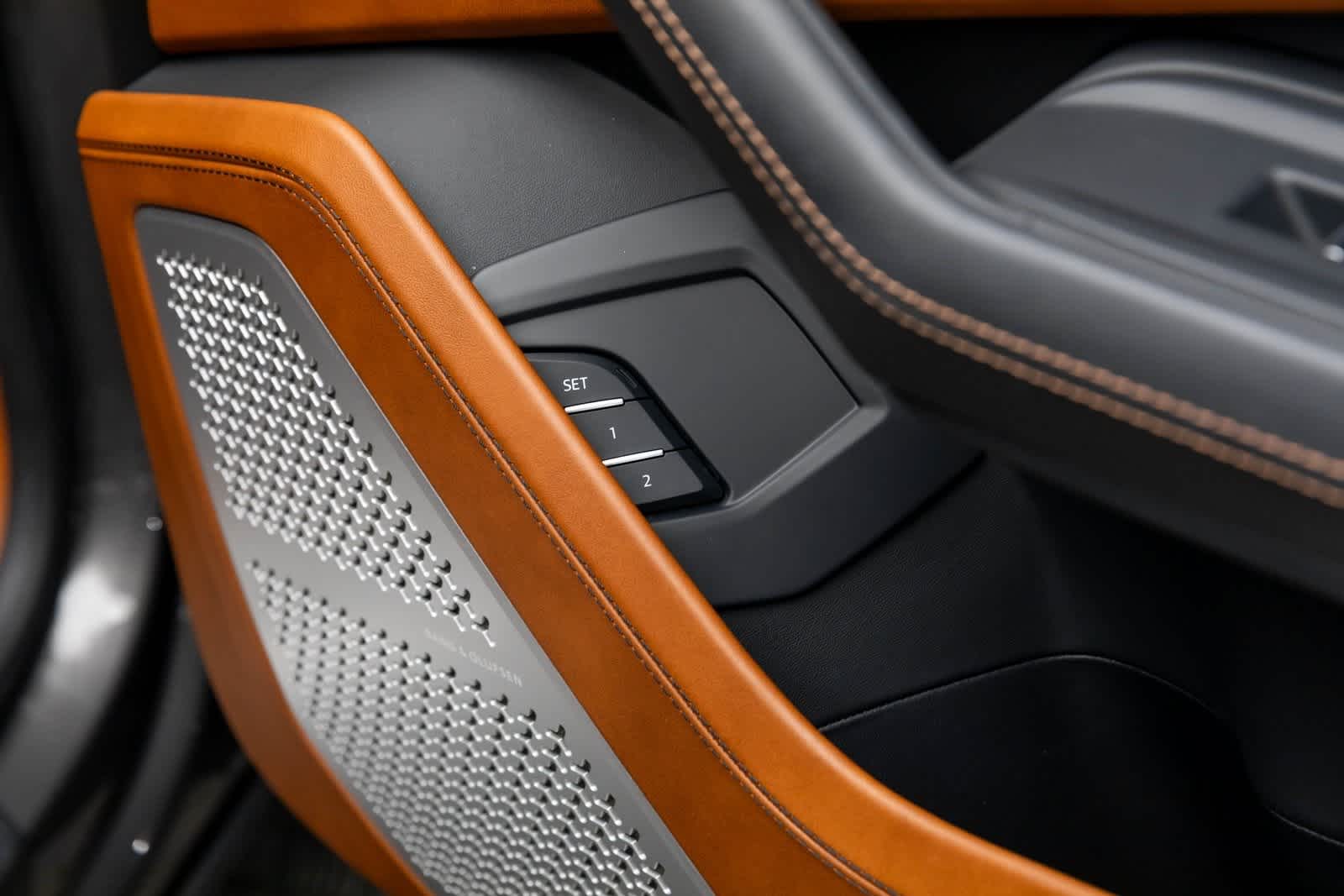 2022 Lamborghini Urus AWD